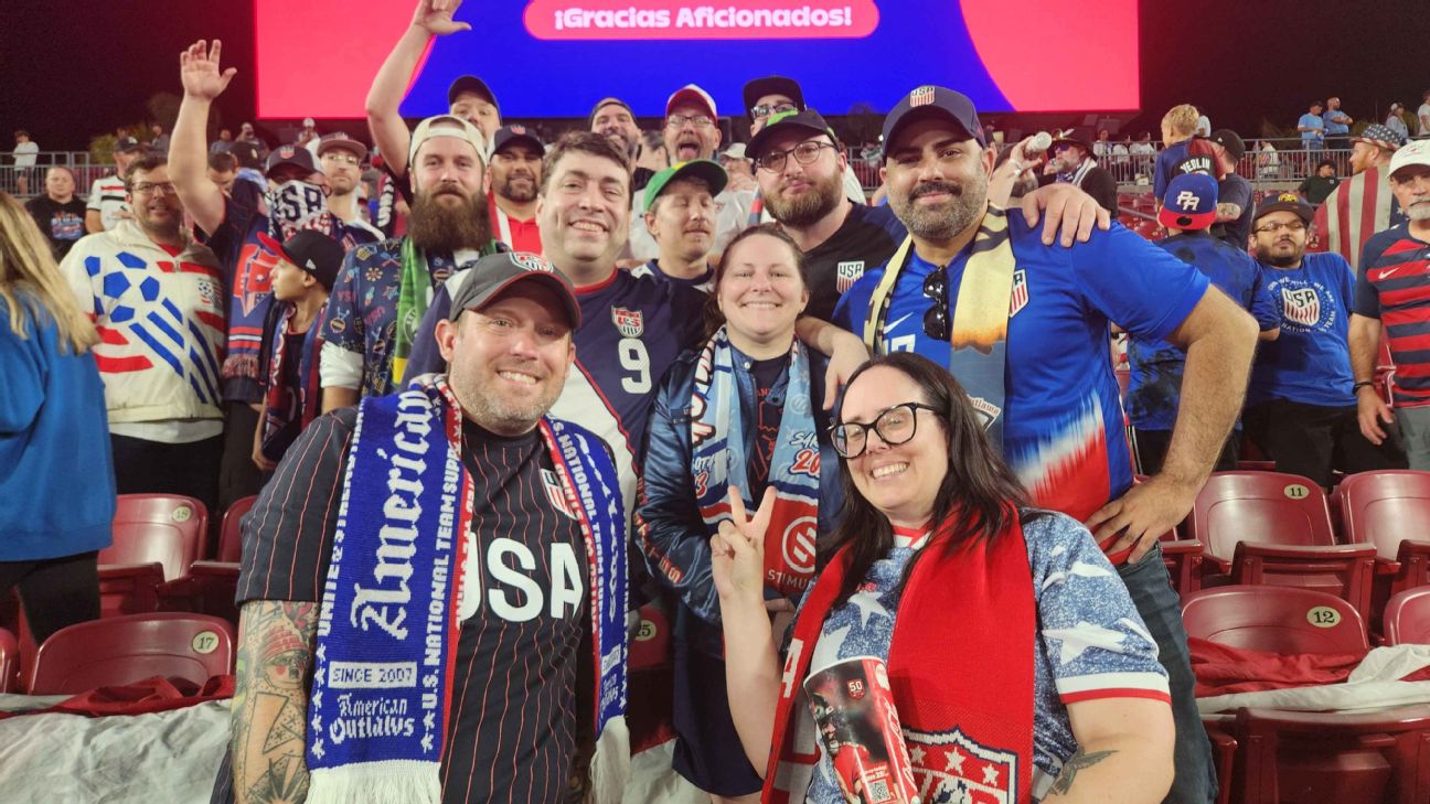 枫云体育中国官方网站移动手机app官方入口|体育教育美国球迷巨幅看台画如何诞生:世界杯主题 Tifo 的幕后